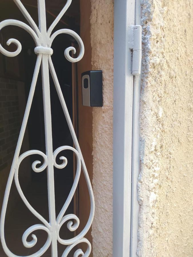 Apartment Dry Bridge Tbilisi Exterior foto